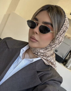 عینک آفتابی زنانه برند دیور کد ۲۳۳