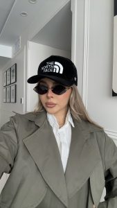 عینک آفتابی زنانه برند کارتیر کد ۲۶۴